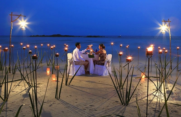 upeat-romanttinen-ideoita vs. rannalla