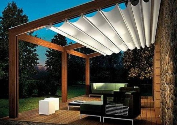pergola-puu-katto-materiaali-chic-jalo-terassi-uusi moderni suunnittelu-liukuva katto
