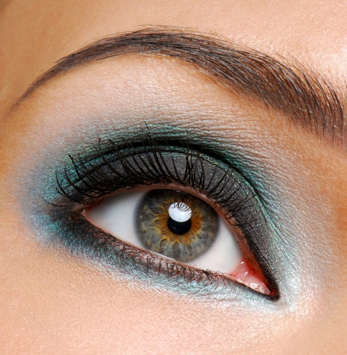 μακιγιάζ των ματιών πολύχρωμο μάτι-Πολύχρωμο-μακιγιάζ-μπλε-πράσινο-καφέ φρύδια