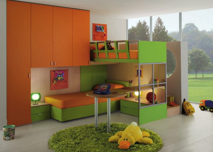 花式床 - 绿色和橙色搭配