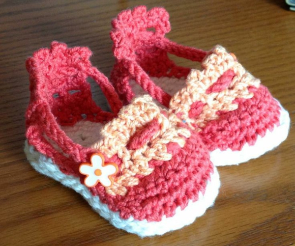 बच्चे जूते-साथ-फूल से crochet-सुंदर-विचारों से crochet के लिए बच्चे से crochet-महान डिजाइन से crochet निर्देश