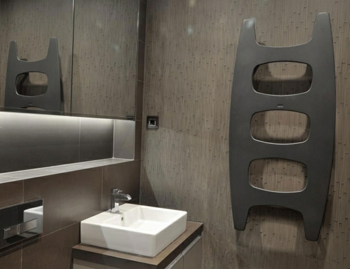 kylpyhuonekalusteet-ideoita-moderni-ja-chic