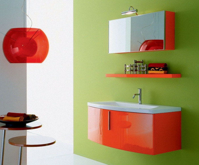 kylpyhuonekalusteet-ideoita-oranssi-suunnittelu