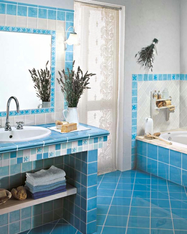 kylpyhuone-sininen-design-hauska ilme