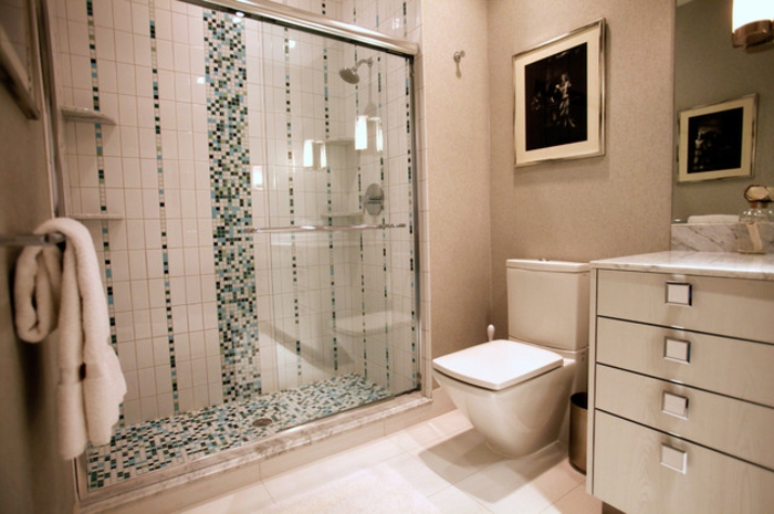 浴室，用马赛克超炫酷的淋浴房