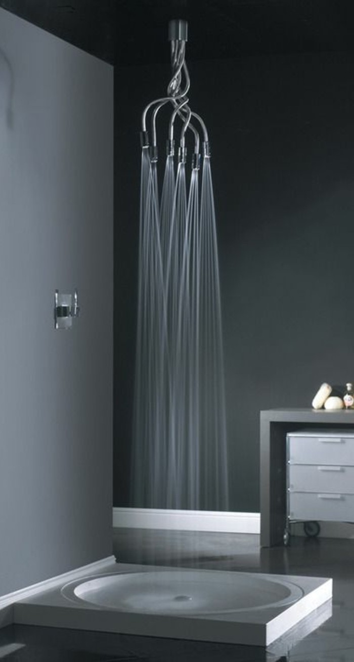 卫生间的设计思路梦巴德 - 浴室 - 在黑色上带有一个现代淋浴