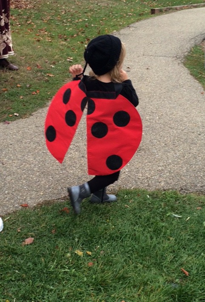 टिंकर-टिंकर साथ-छोटे बच्चों-Ladybugs flugel-