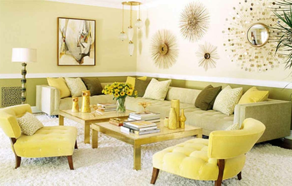 valaistus ideoita olohuoneeseen keltaisella varjostella heittää tyynyjä iso sohva