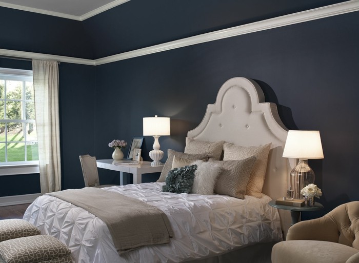 床设计美观，设计的卧室颜色汽油