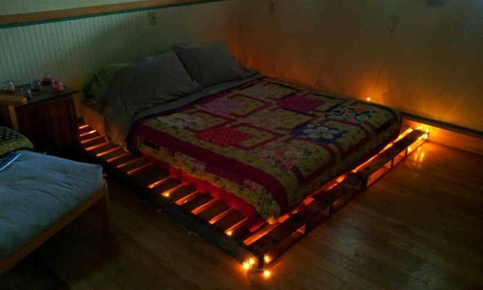 לבנות-רעיונות מיטה-עצמו-עבור-מיטה-של-EUR משטחים