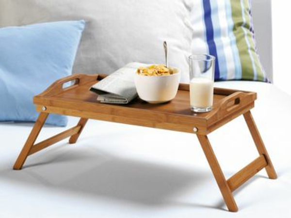bandeja de la cama-de-madera-de-desayuno-práctico idea