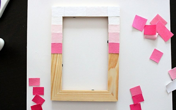 marco de fotos de madera, tela rosa palo al marco