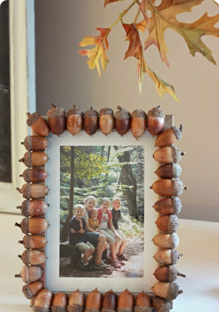 foto, niños, hojas de los árboles, marco decorado con nueces de bellota