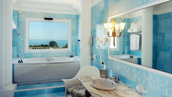蓝光的浴室地砖-3-