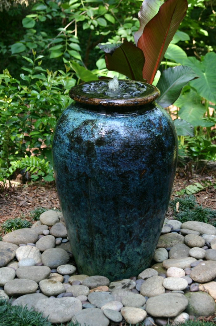 Blue Fountain без езерце декоративни камъни Garden