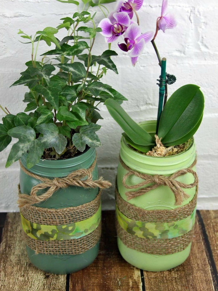 花盆overblouse在军事样式兰花紫色花绿色植物的自已装饰的装饰