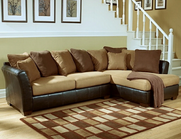 marrón-muebles-marrón-pared almohadas de diseño
