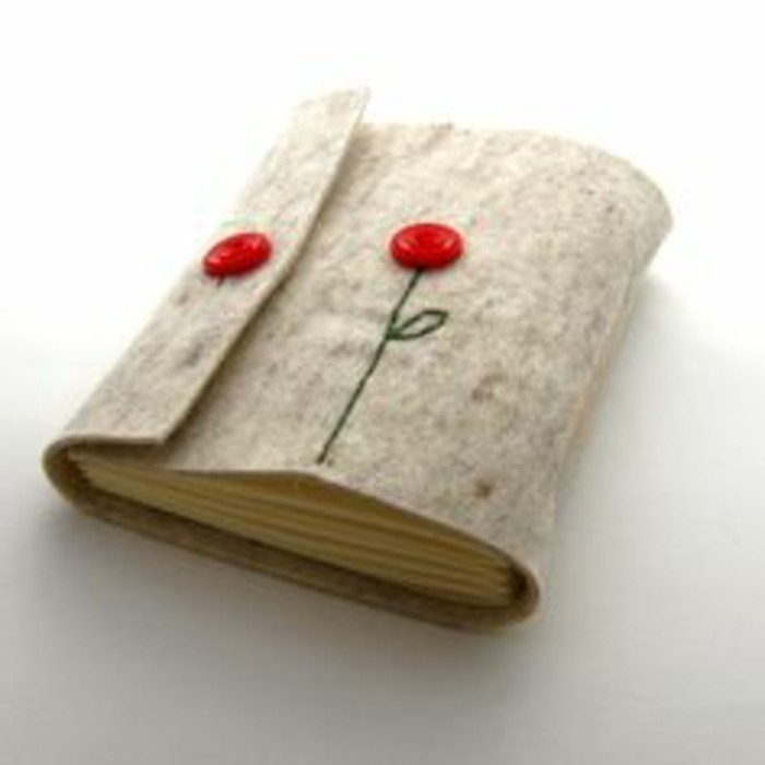Book Kirjekuori itse päätöksenteossa book-itse-make-simple-buchhuelle-itse-ompelu-vaaleanpunainen kukka-unikko