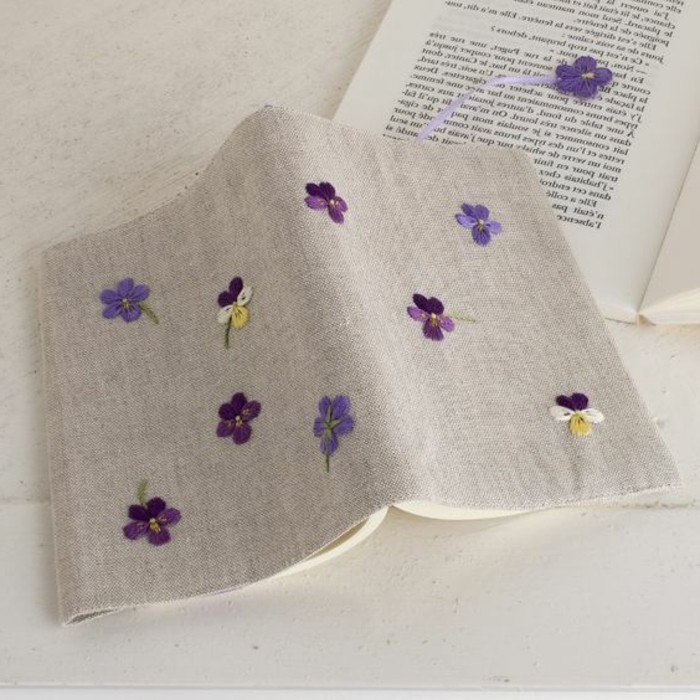 Book Kirjekuori itsesi tavoittelemattomien buchhuelle-ompelu-Kukka Deco kukka-ompelu-on-the-kirja kirjekuori violetti
