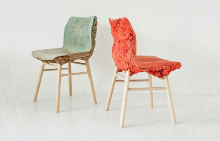cool-choses à lui-même de rendre le recyclage des chaises colorées