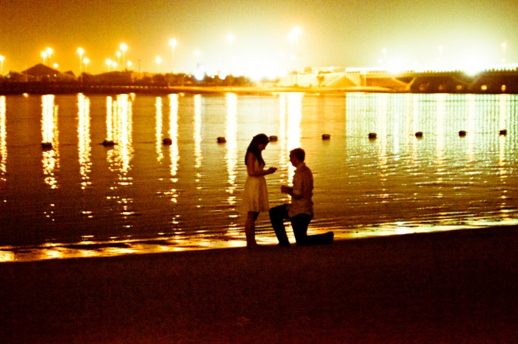रोमांटिक शादी का प्रस्ताव-समुद्र तट बहुत लक्जरी-ठाठ-महान-मीठा वेलेंटाइन-हार्दिक