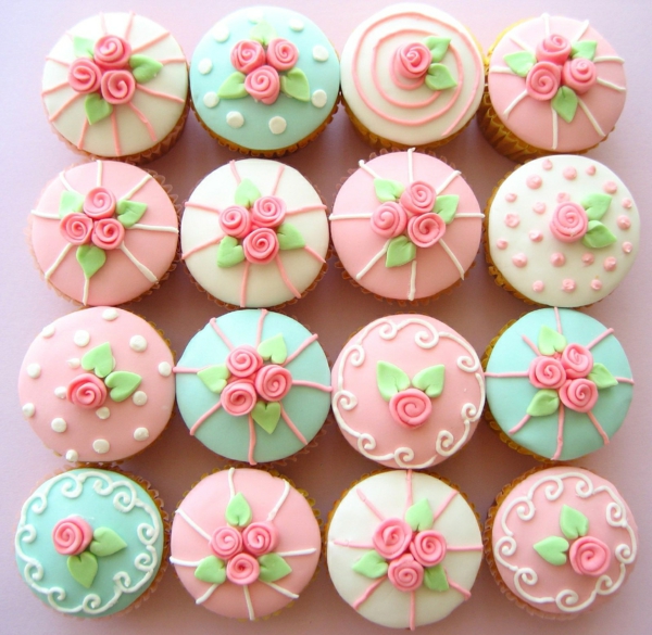 अद्भुत-cupcakes आभूषण रंगीन-cupcakes-डेकोरेट