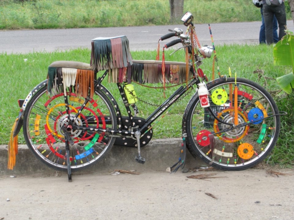 deco-bicycle-indian-look - al aire libre en la hierba