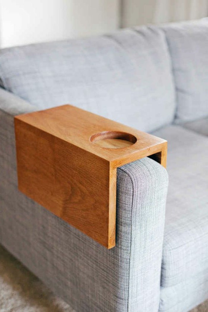 DIY-Moebel-DIY-wohnideen-אפור-ספה-שולחן-של-עץ