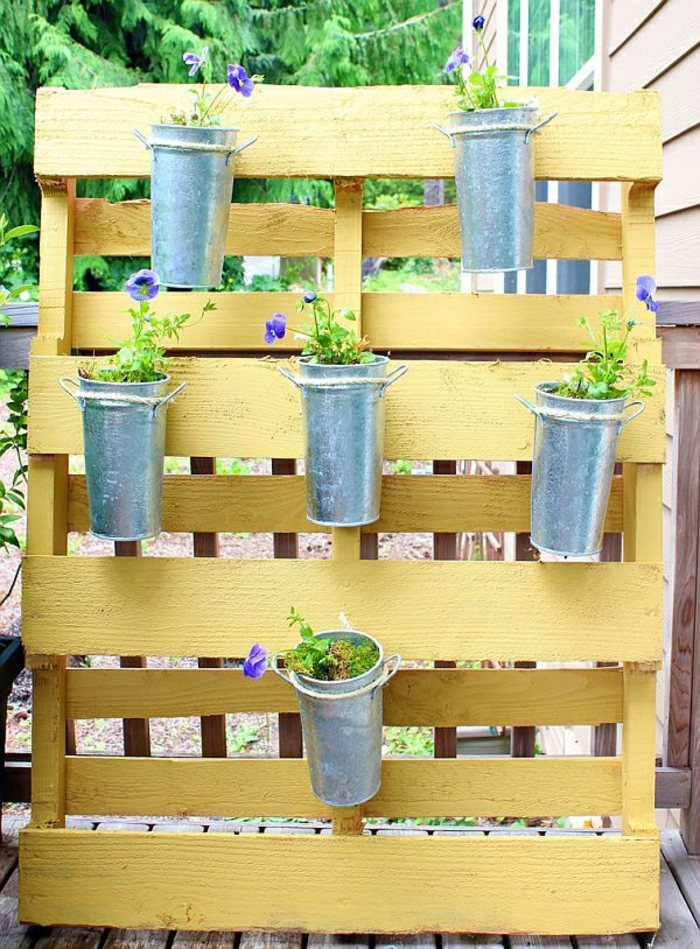 DIY-huonekalujen oma-build-puutarhakalusteet