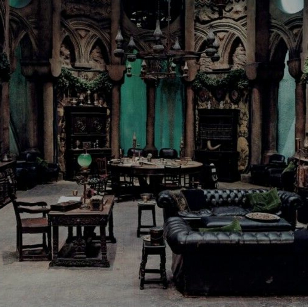 Σκούρα-gothic-υπνοδωμάτιο