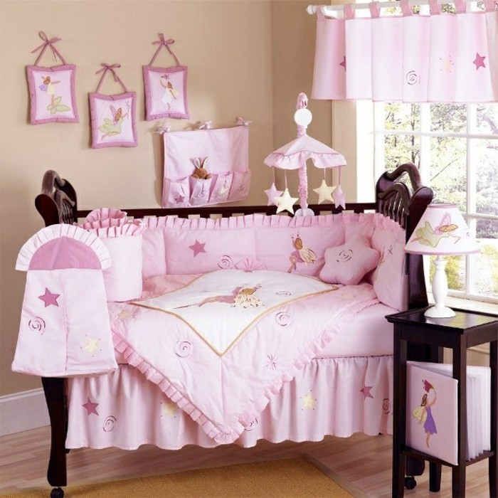 mielenkiintoinen vauva sänky ruusuinen vuodevaatteet - loistava muotoilu