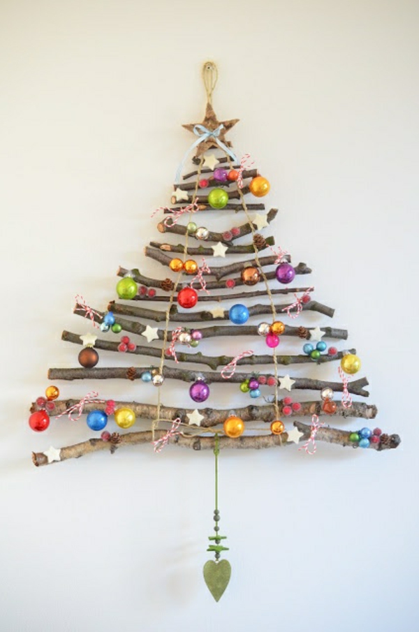 απλά-σκάφη-δέντρο-κλαδί-κατασκευή-όμορφη διακόσμηση για τα Χριστούγεννα