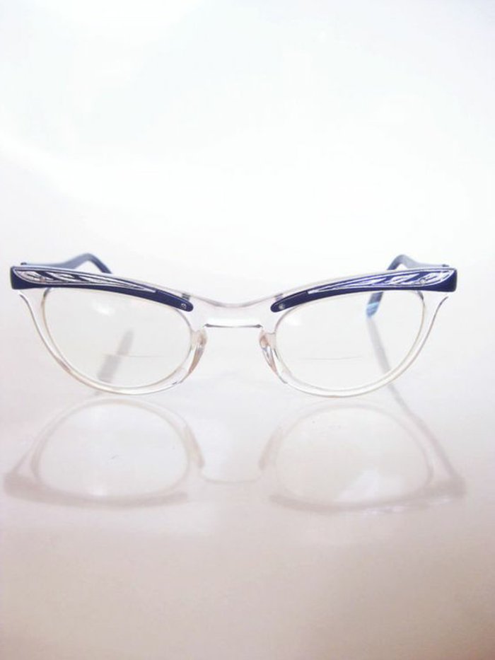 优雅的眼镜没有淀粉具有独特设计