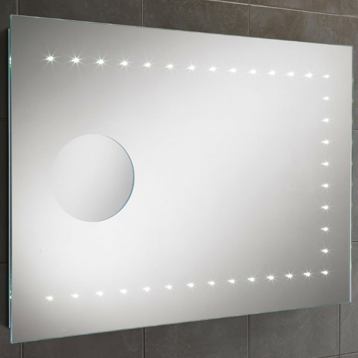 елегантен дизайн на баня-огледало с осветление