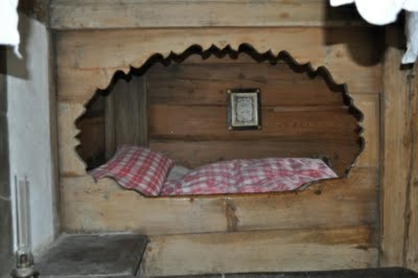екстравагантен легло-дизайн в скандинавски стил уникален вид