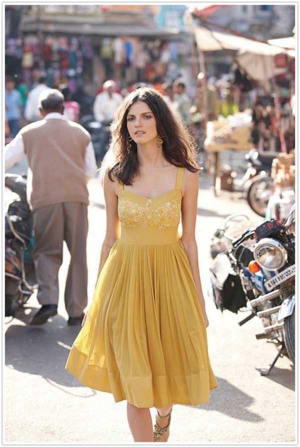 φανταστική-κίτρινο φόρεμα-μοντέρνο σχεδιασμό, σύγχρονες-φόρεμα-φορέματα του καλοκαιριού