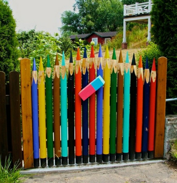 בצבע עפרונות-מ-גדר רעיון