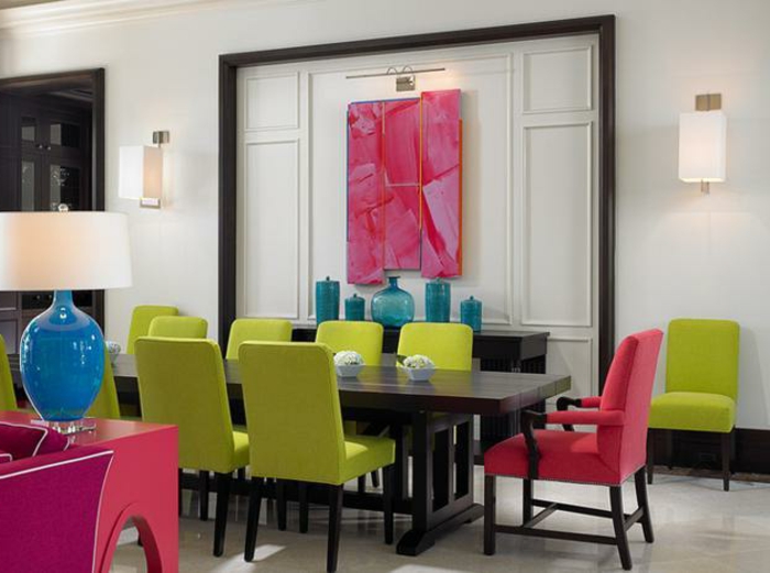 color de diseño de interiores de color verde y rosa-sillas