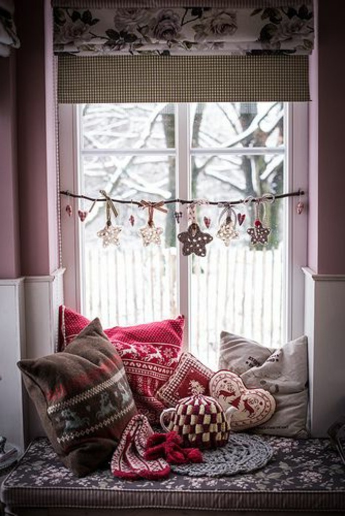 ablak dekorációk karácsony-hűtés-lóg-dekorációs elemek és párnák