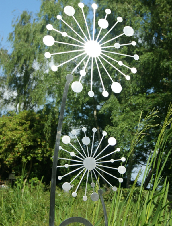 moderni ukras za vrt - od nehrđajućeg čelika