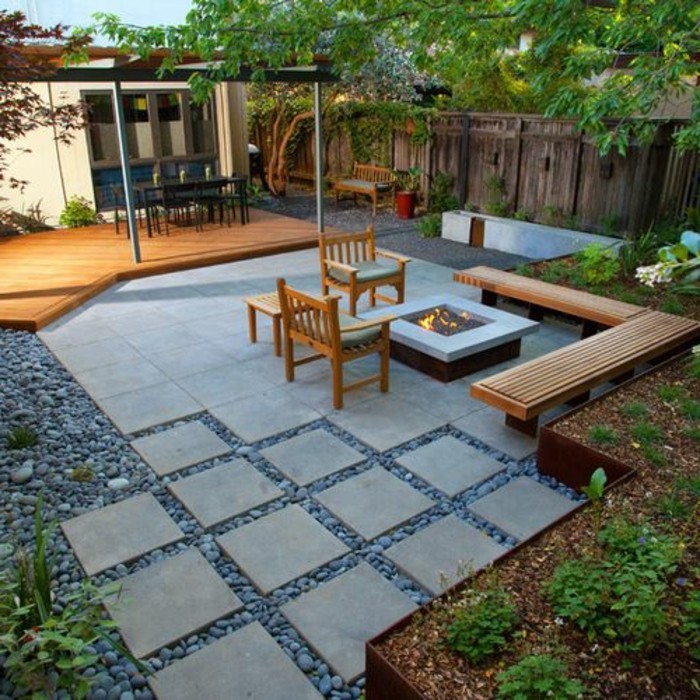 Gartengestaltung-con-madera sofás-hogar y piedra