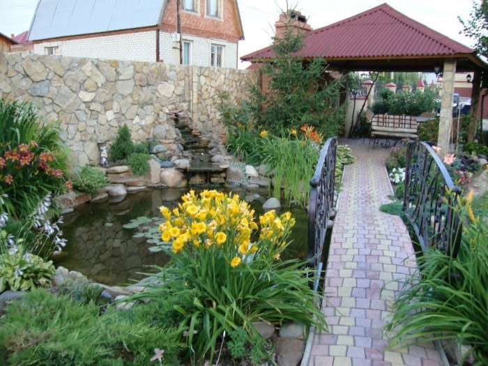 创建位创建花园池塘到池塘主题花园式