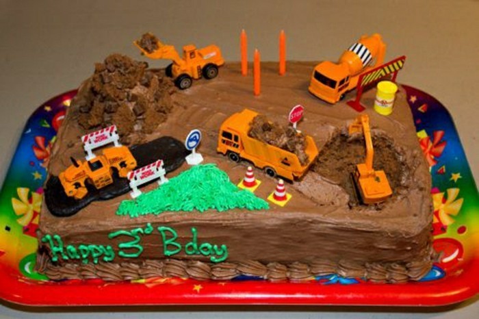 עוגת יום הולדת-עבור-ילד-מאוד-אטרקטיבי-מודל