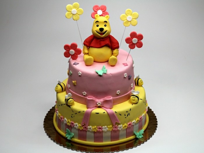 עוגת יום הולדת-מתכונים-יפה-פאי-פו הדב