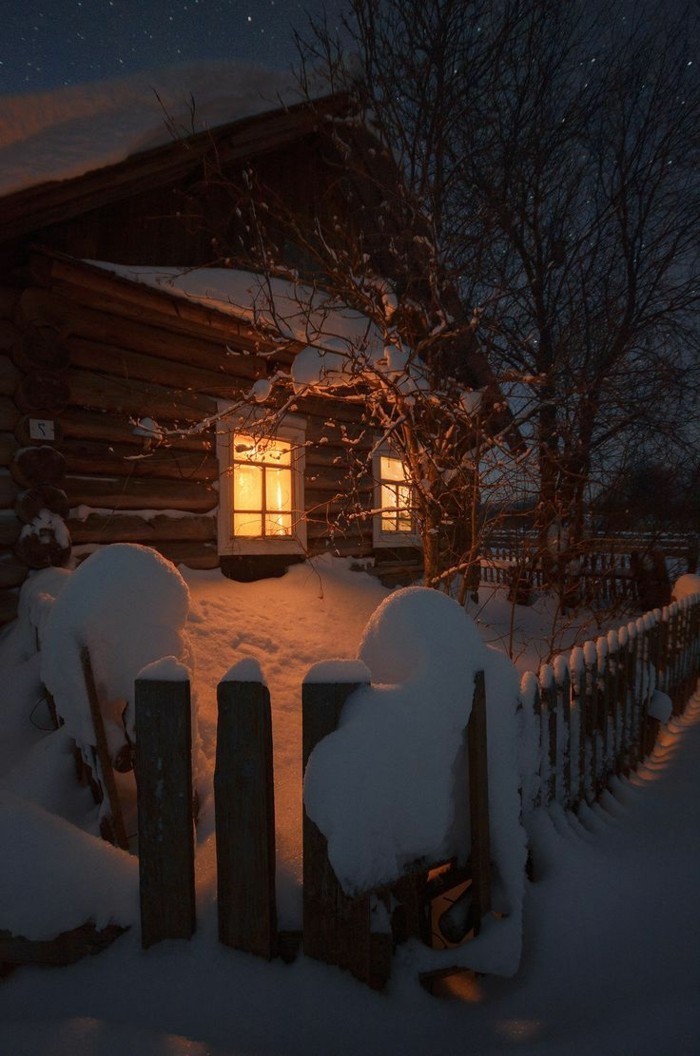 安逸和浪漫的照片的别墅 - 在雪