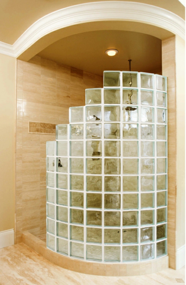 玻璃块逐淋浴超现代的设计