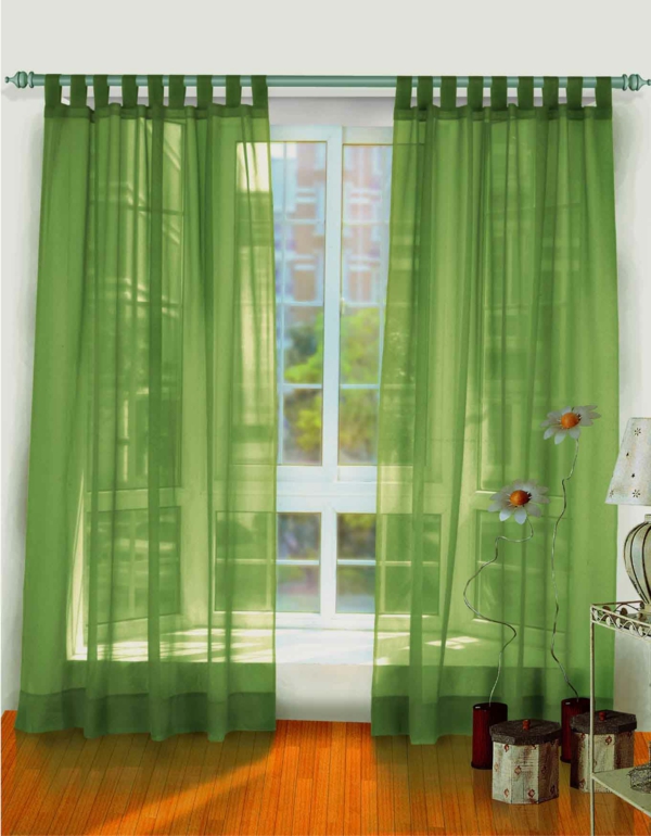 зелени прозрачни завеси - бял дизайн