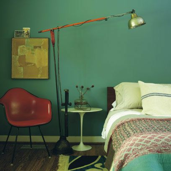zeleni zid dizajn-za-spavaća soba-zanimljivo-svjetiljka