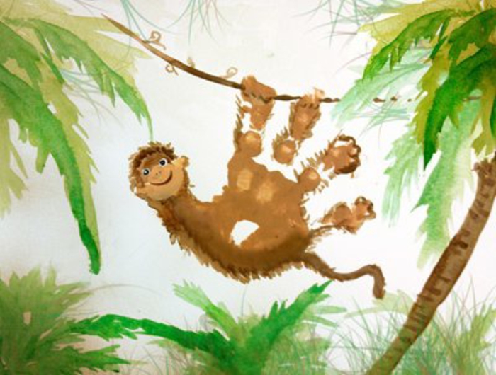 קוף תולה - תמונה עם טביעת יד