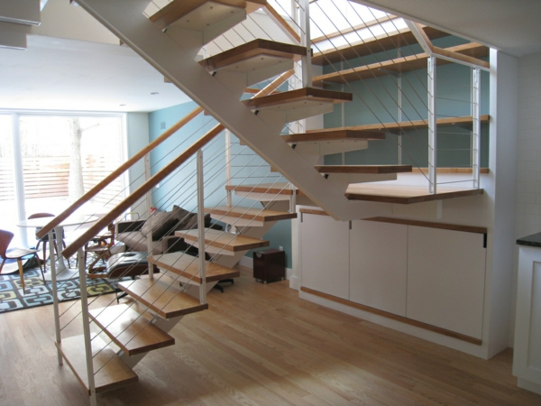 有趣的浮动楼梯室内设计理念